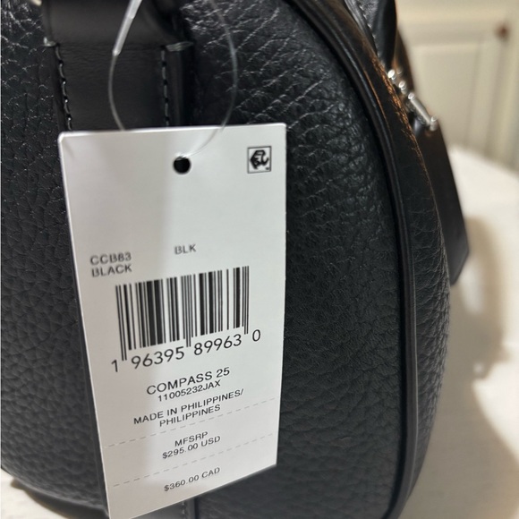 Coach Compass 25 - Picture 2 of 7